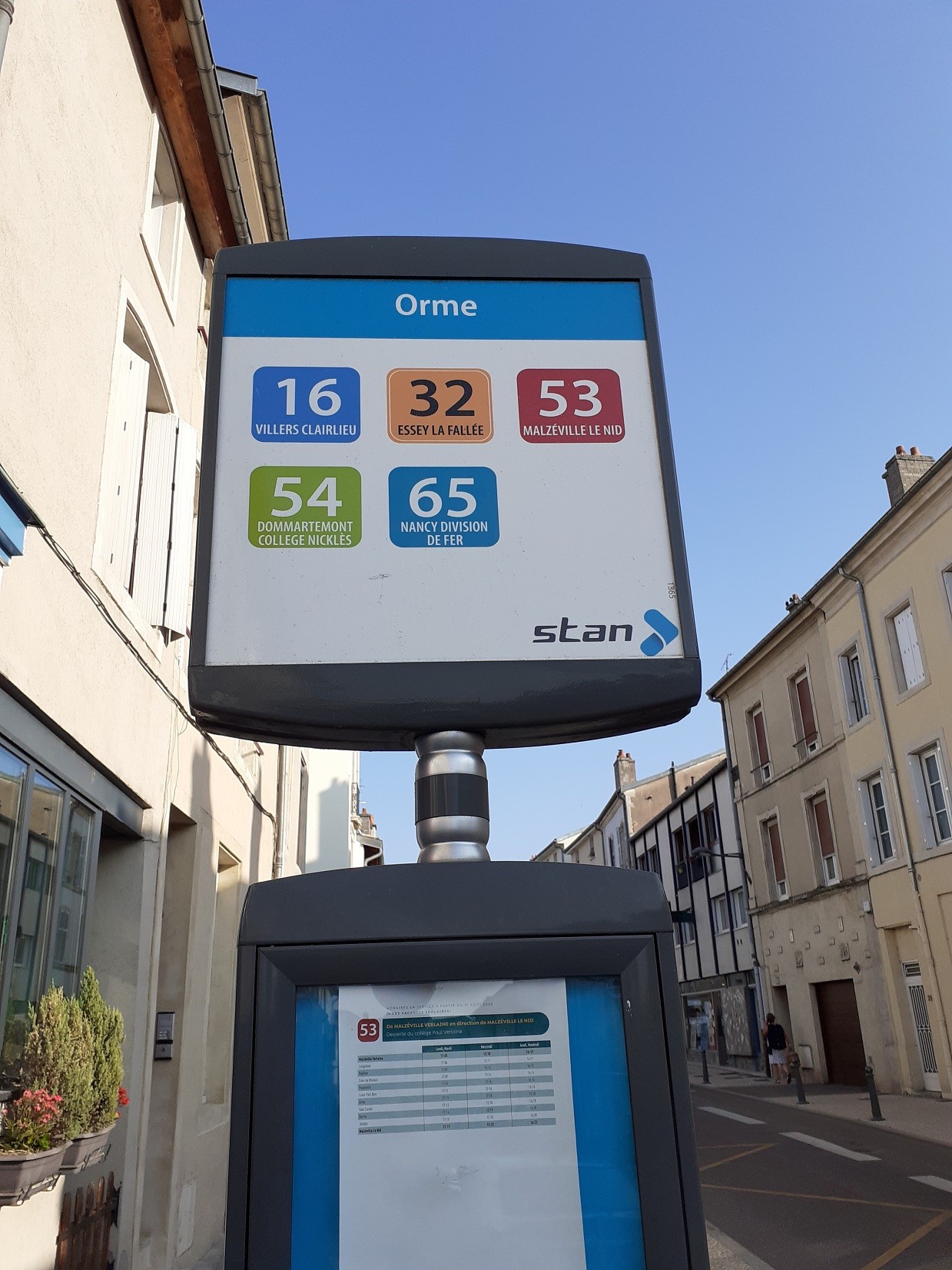 Bus devant
